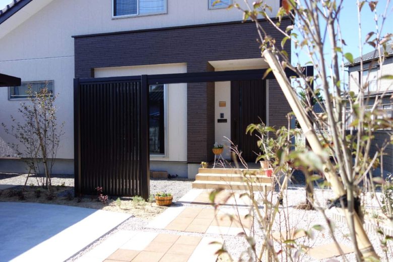 素敵な玄関アプローチ